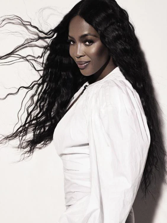 NAOMI CAMPBELL Photo Cover 2 interview London ES MAGAZINE May 2017 - Image 3